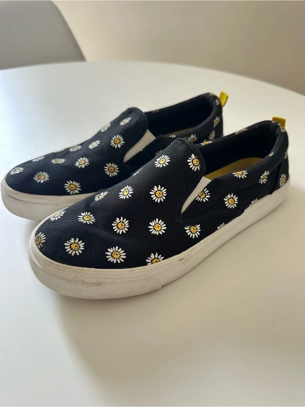Old Navy Black Daisy Slip-On Sneakers for Kids